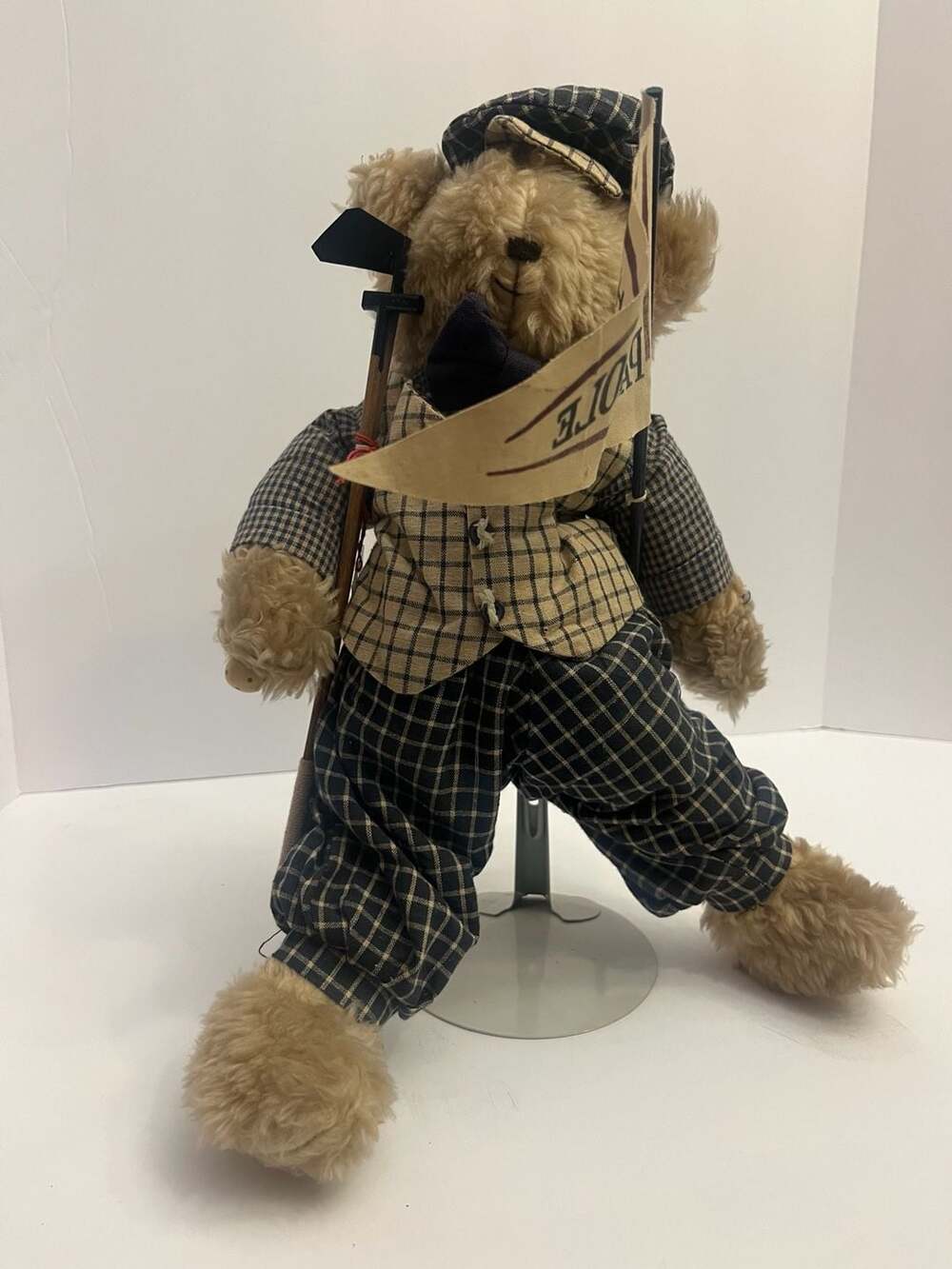 Bouquet Enterprises Hand-Crafted Golfer Teddy Bear Decorative Home Accessory wit